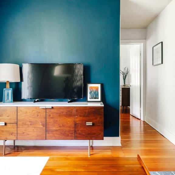 Cozy Escape in Woodstock - Image 1